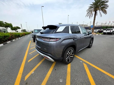 BYD Song L DM-i-1