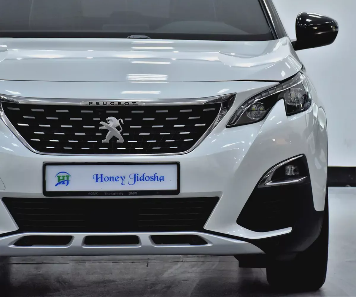AED 793 EMi at 0% DP | Peugeot 3008 Turbo GT-Line ( 2020 Model ) in White Color GCC Specs-3-3
