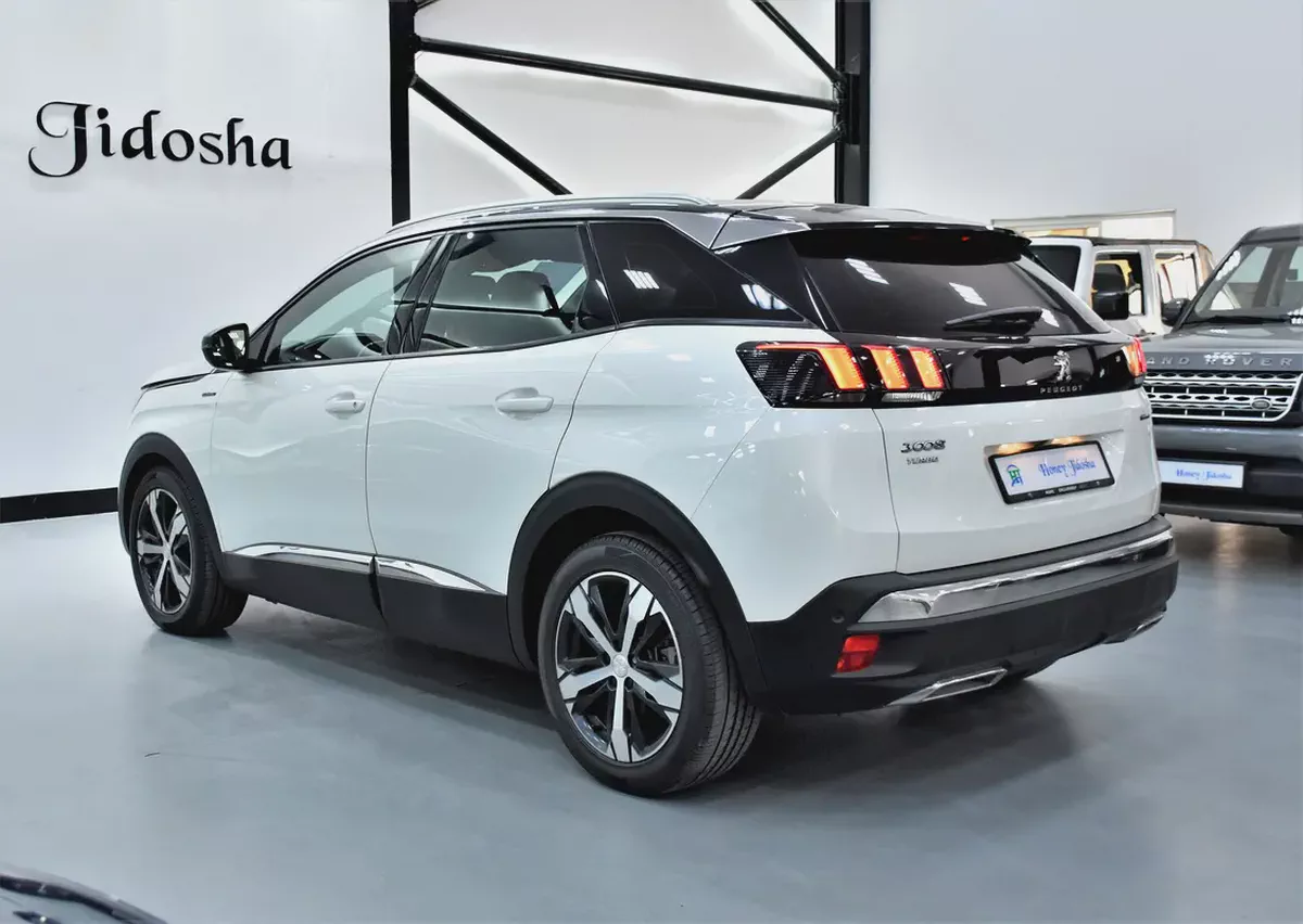 AED 793 EMi at 0% DP | Peugeot 3008 Turbo GT-Line ( 2020 Model ) in White Color GCC Specs-7-7