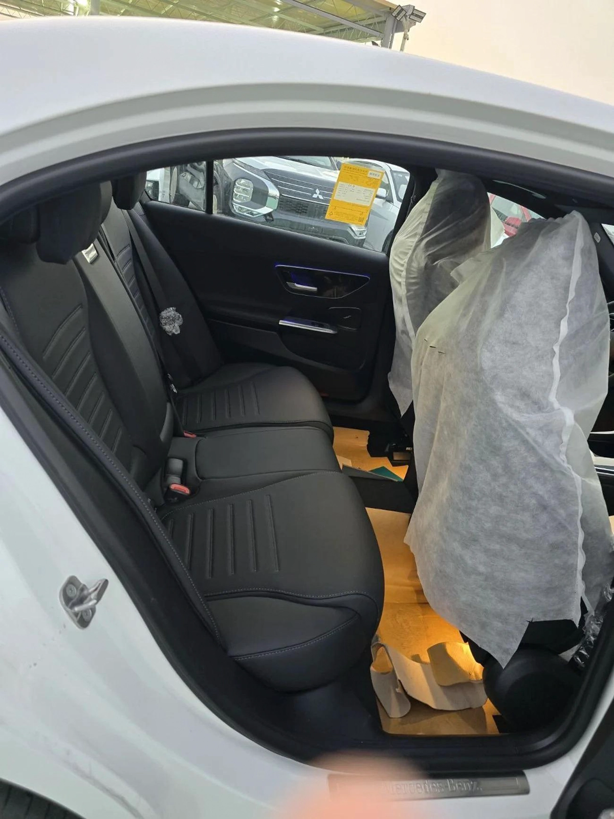 Mercedes-Benz C200L 2025 MODEL-3-3
