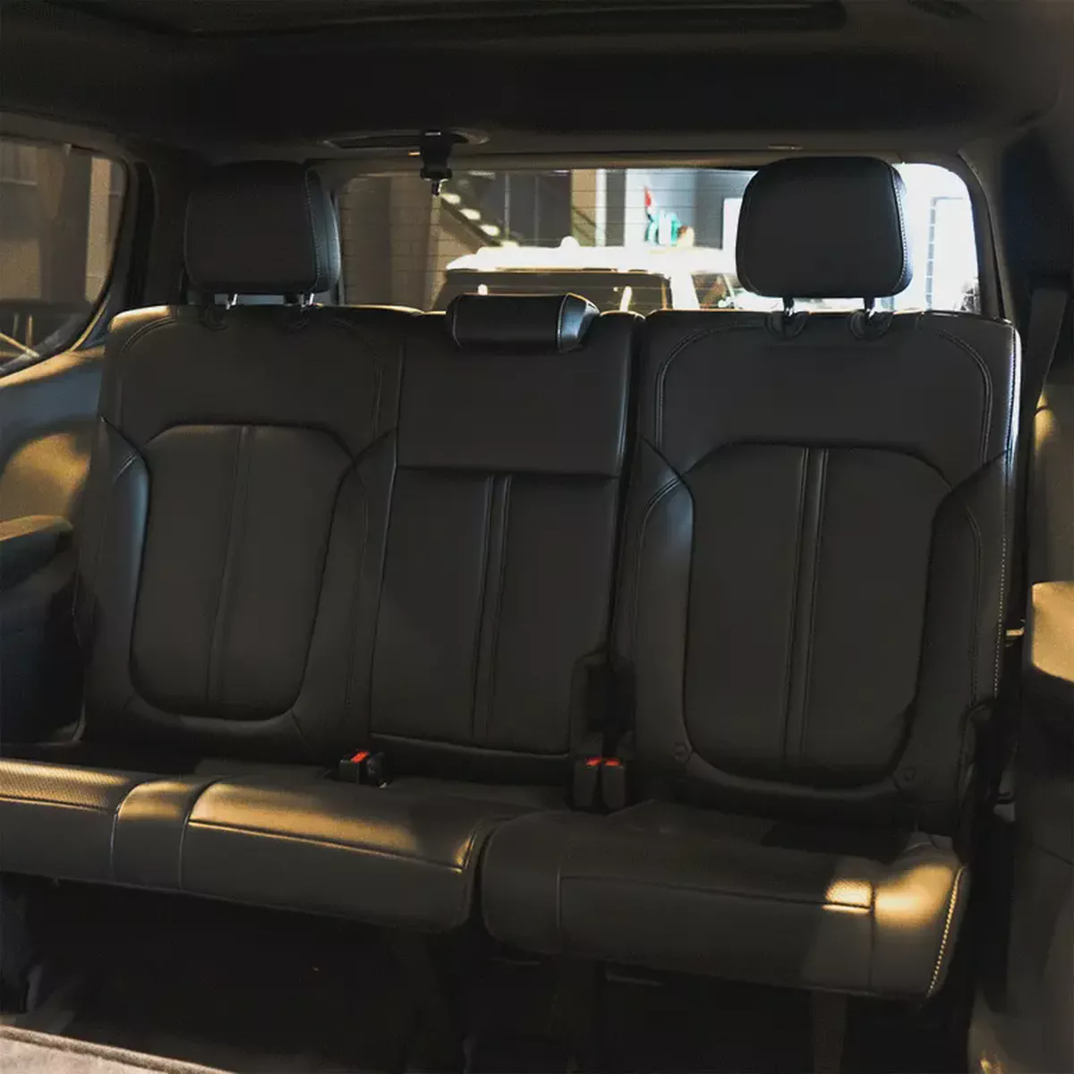 AED 2,682 pm• 0% Downpayment • Jeep Wagoneer • 1 Year Warranty-15-15