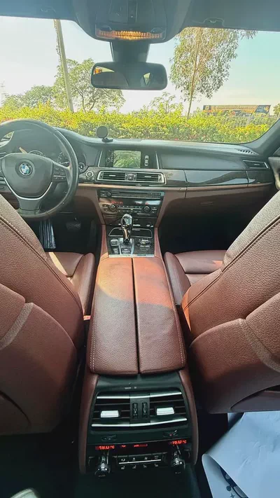 2014 BMW 750Li Luxury | G.C.C | Full Options | First Owner-10