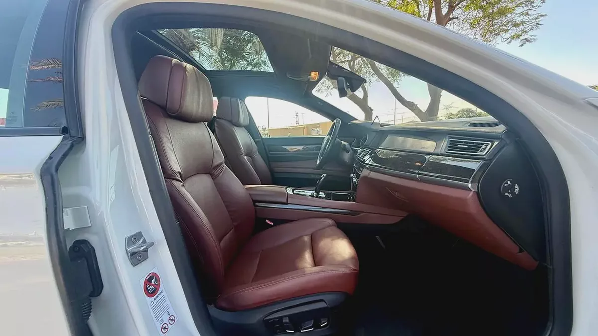 2014 BMW 750Li Luxury | G.C.C | Full Options | First Owner-15-15