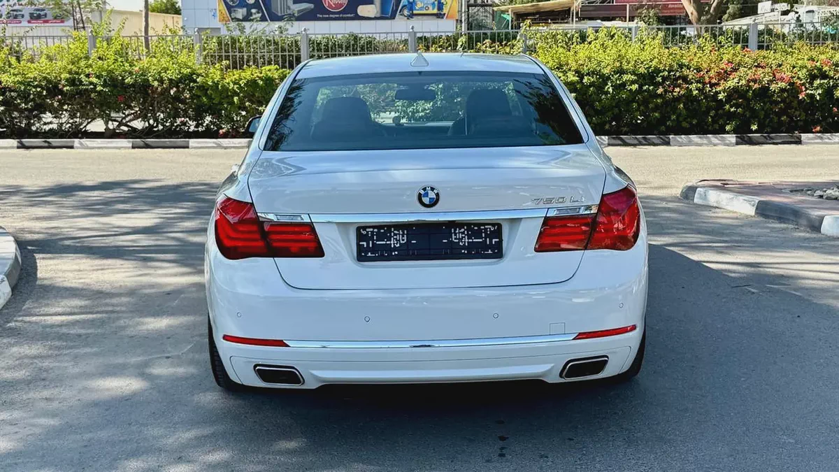 2014 BMW 750Li Luxury | G.C.C | Full Options | First Owner-7-7