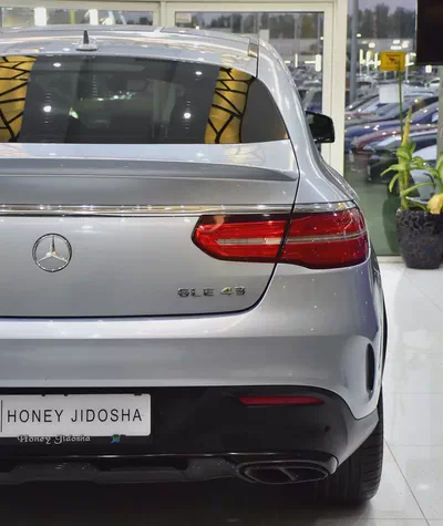 EXCELLENT DEAL for our Mercedes Benz GLE43 AMG ( 2018 Model ) in Silver Color GCC Specs-8