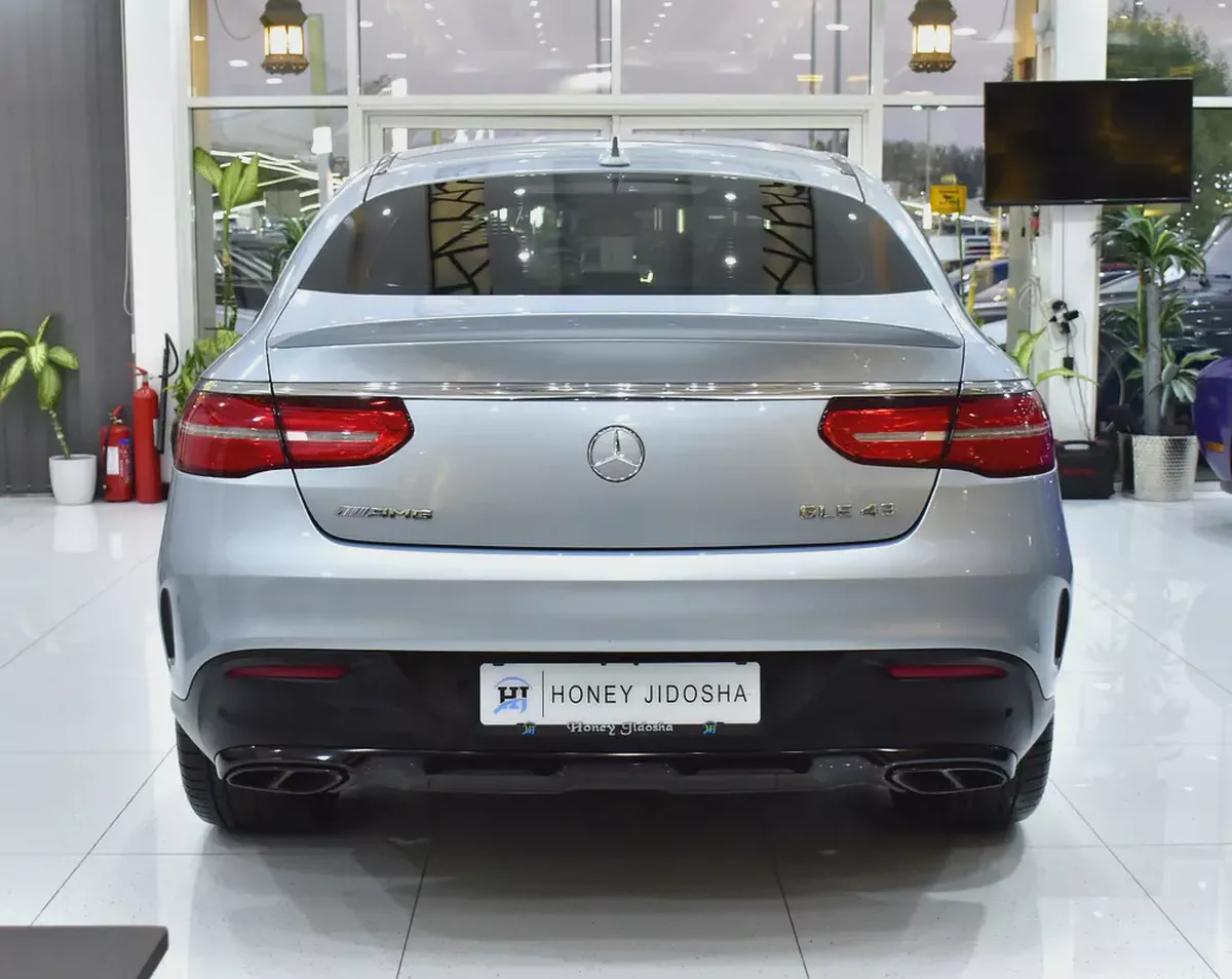 EXCELLENT DEAL for our Mercedes Benz GLE43 AMG ( 2018 Model ) in Silver Color GCC Specs-4-4