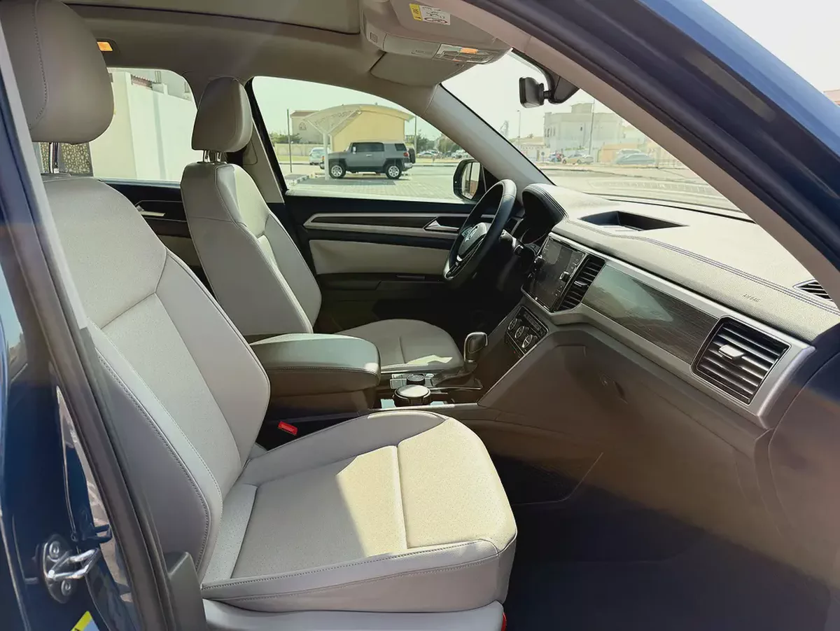 Volkswagen Teramont SE V6 3.6 2019 Model GCC Specs With Full Service History In Perfect Condition-10-10