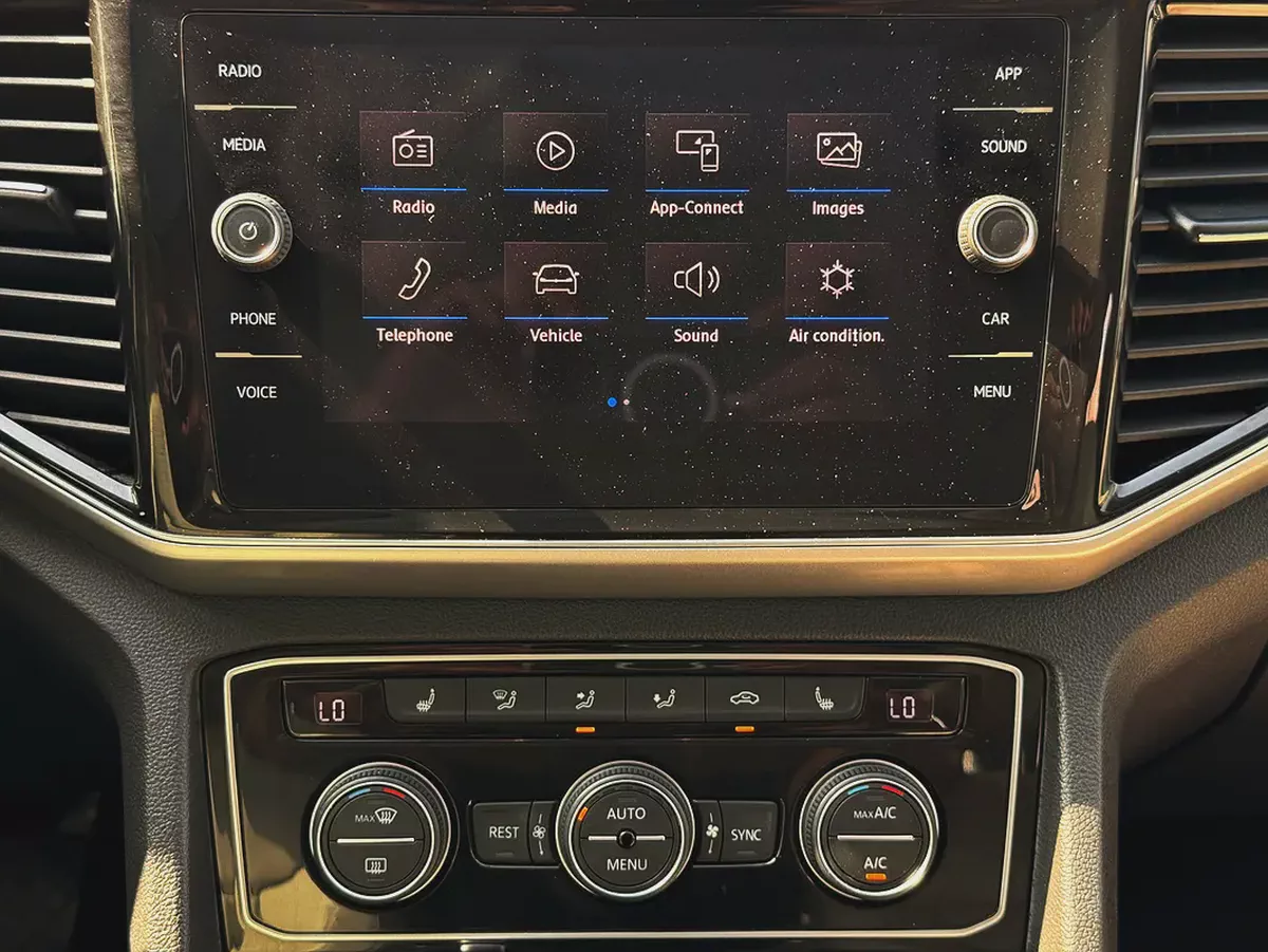 Volkswagen Teramont SE V6 3.6 2019 Model GCC Specs With Full Service History In Perfect Condition-15-15