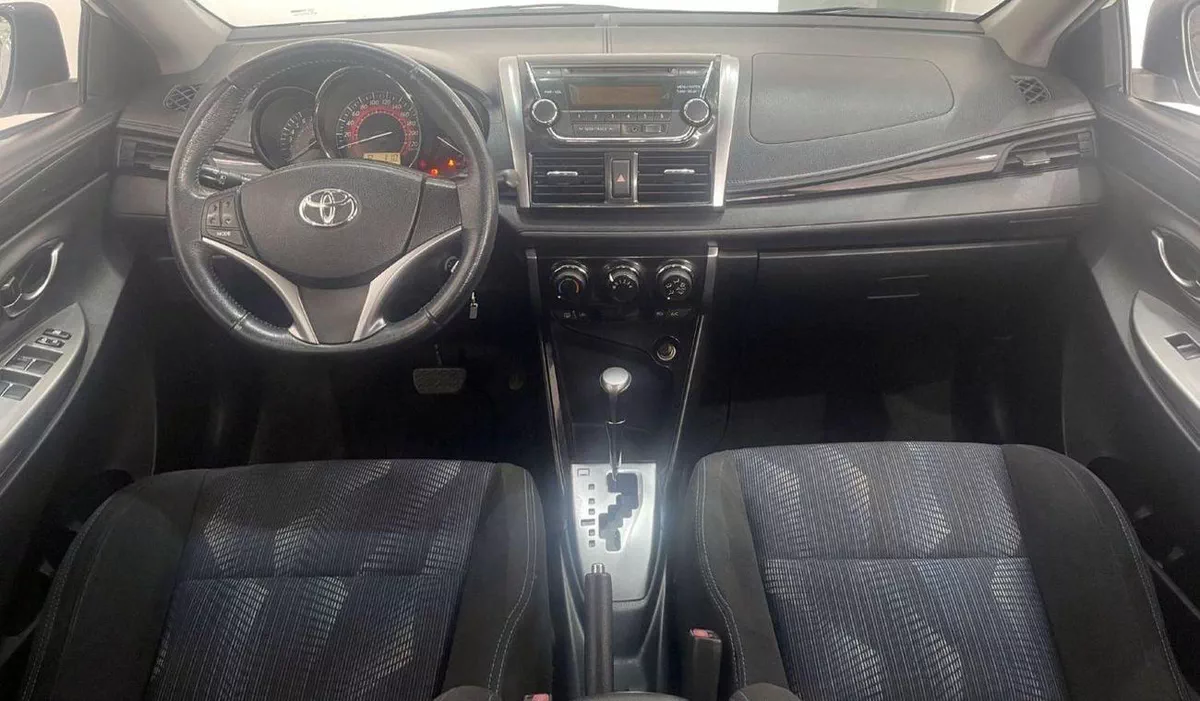 Toyota Yaris SPORT 1.5L-4 CYL - EXCELLENT CONDITION-5-0