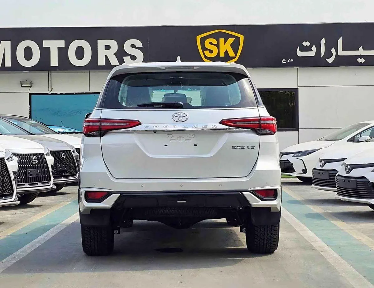 Toyota Fortuner VXR SR5 ADVENTURE / 4.0L V6 PETROL / FRONT PWR SEATS / PUSH START / DIFF LOCK AUTO A/C (CODE # F6HA)-3-0
