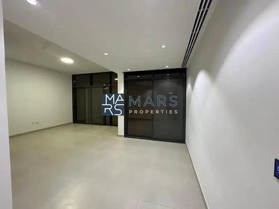 Brand New!! 3BR corner villa available with Maid room & Balcony & Big garden -15