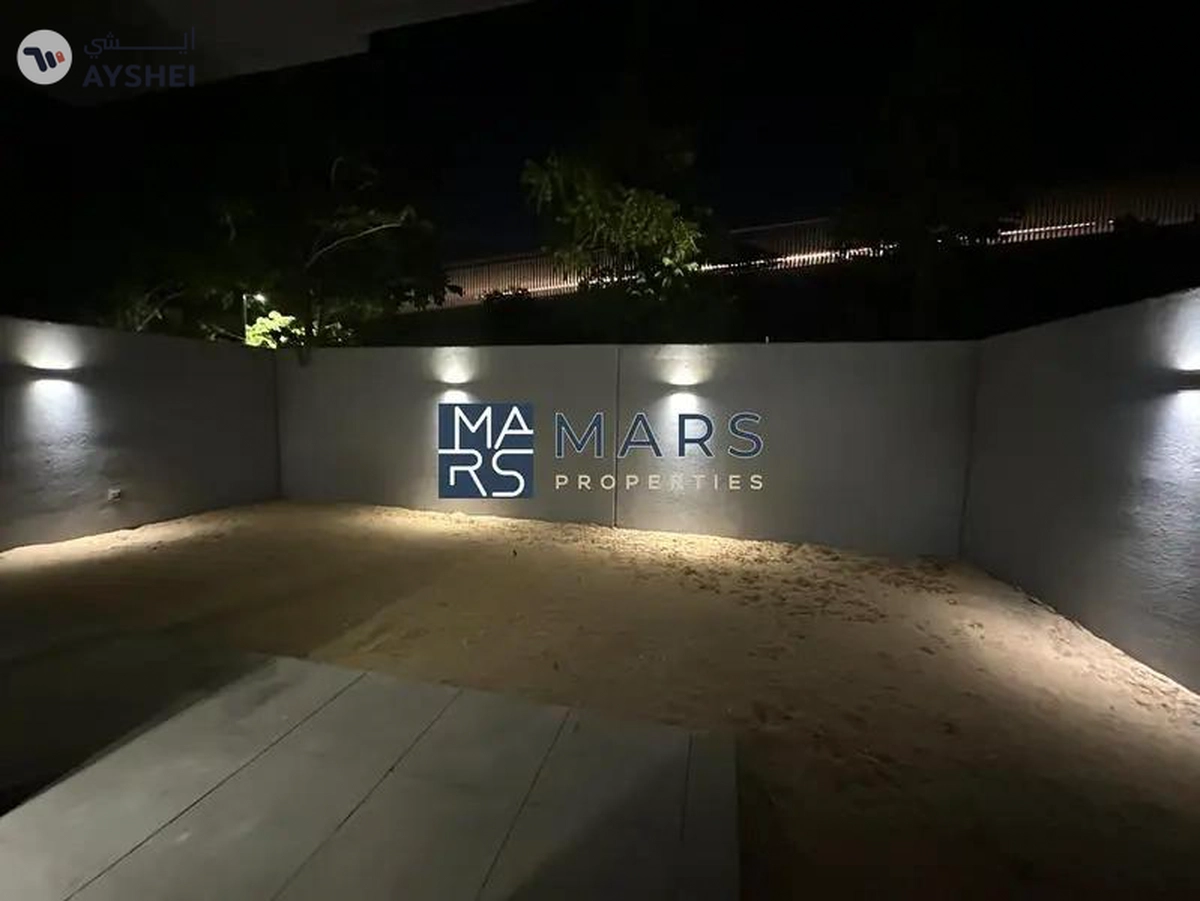 Brand New!! 3BR corner villa available with Maid room & Balcony & Big garden -13-13