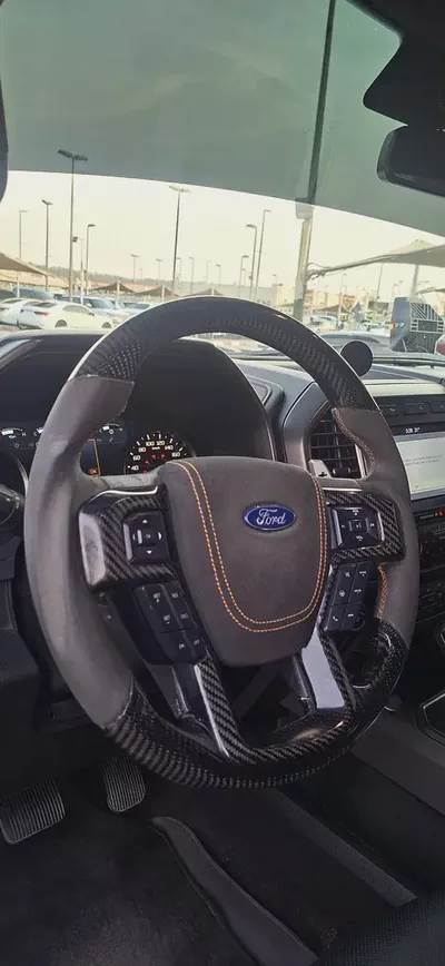 2017 Ford F-150 Raptor GCC Specs-11