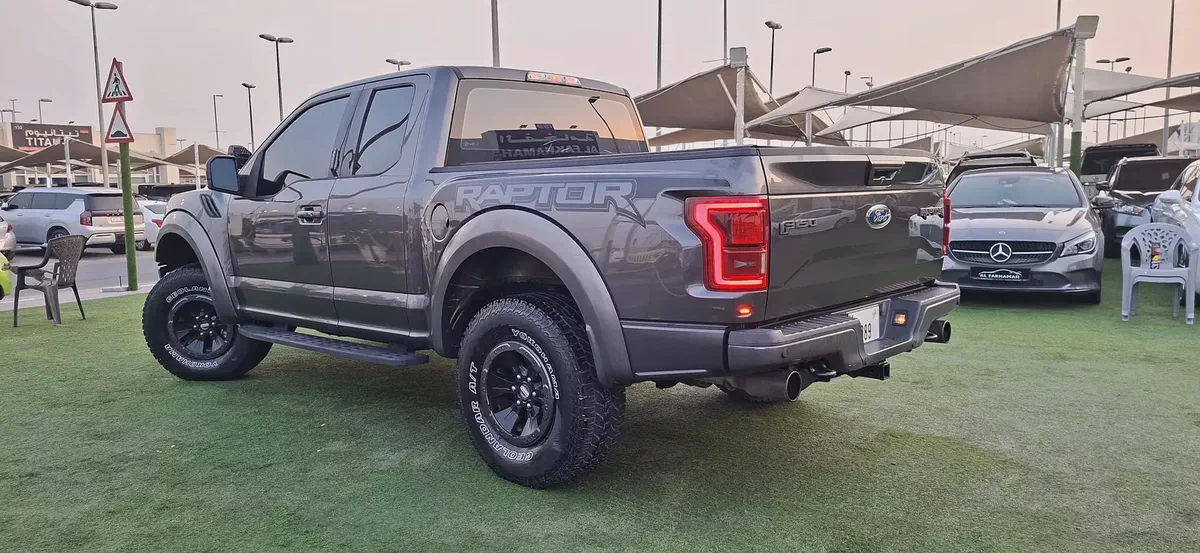 2017 Ford F-150 Raptor GCC Specs-4-4
