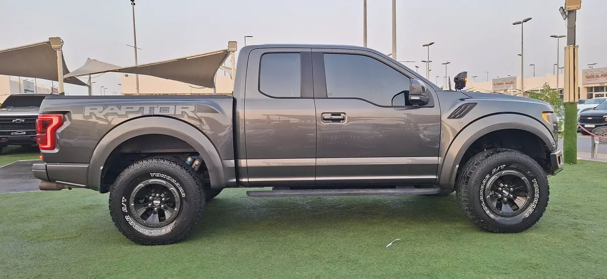 2017 Ford F-150 Raptor GCC Specs-5-5