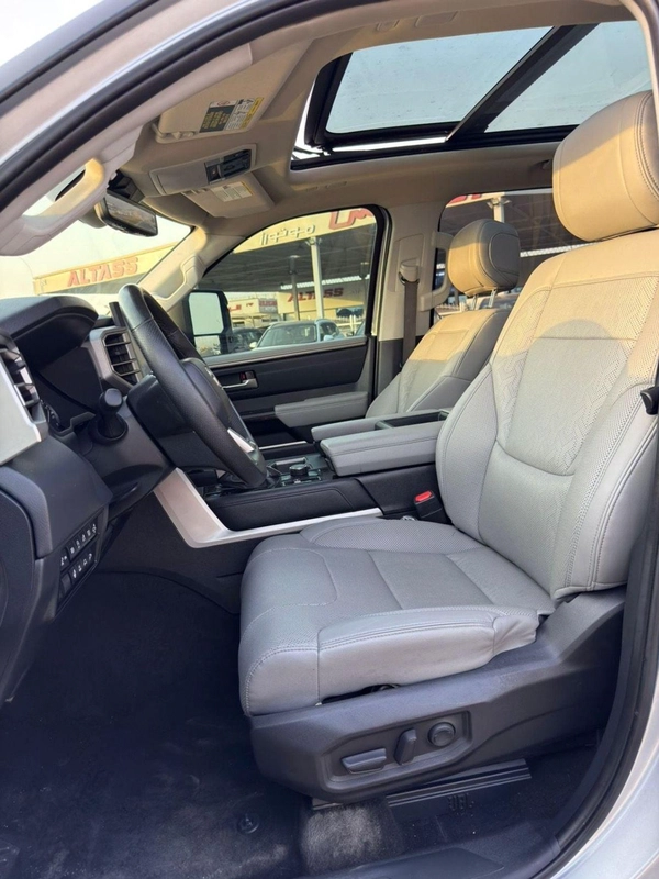 Toyota Tundra Limited Crewmax | panoramic | 360 Camera | Full option