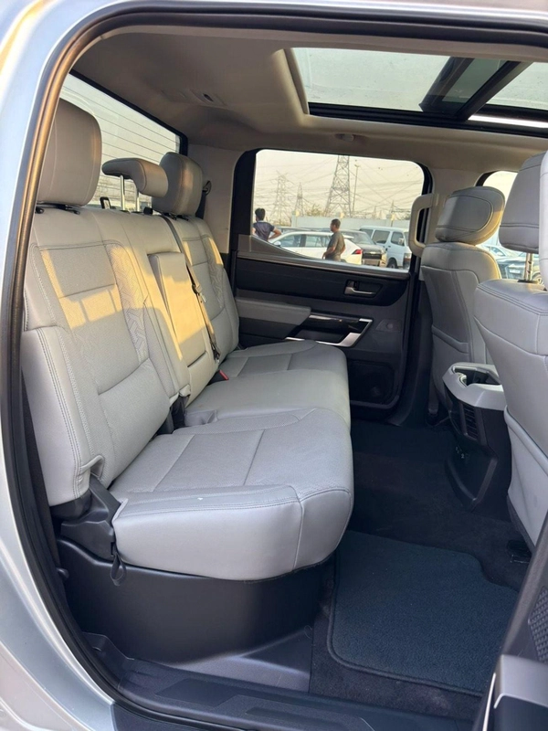 Toyota Tundra Limited Crewmax | panoramic | 360 Camera | Full option