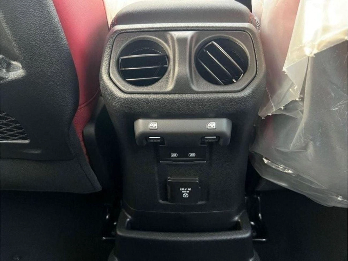Jeep Wrangler Unlimited RUBICON 392 EXPORT PRICE - JEEP WRANGLER 392 Rubicon 6.4L v8 Hemi 2024-11-11