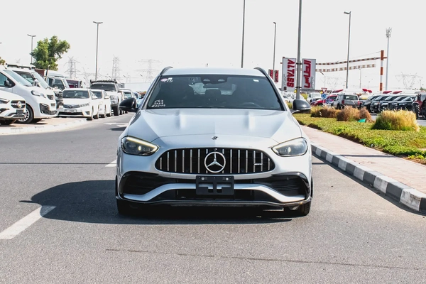 2023 - C43 STATION AMG - IMMACULATE CONDITION - ONLY 4,000 KM DONE