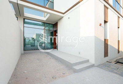 TOWNHOUSE FOR RENT IN SOUK AL JUBAIL, AL JUBAIL ISLAND-3