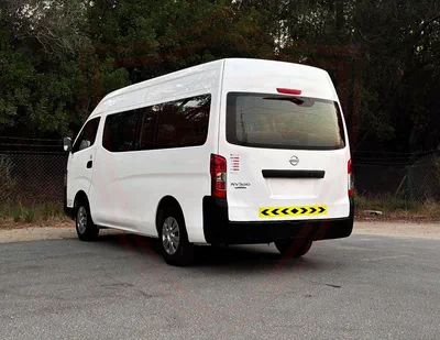 Nissan Urvan STANDARD Nissan Urvan | 2.5 L | 2020 | GCC | Accident-Free | In Excellent Condition | 974 P.M-4
