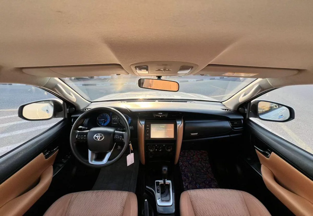 Toyota Fortuner EXR 2022 Toyota Fortuner 2.7 V4 - AWD 4x4 - GCC - Rear Sensor-14-0