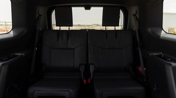 Toyota Prado 250 VX PREMIUM 2.4P AT MY2025 – BLACK