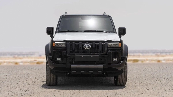 Toyota Prado 250 VX PREMIUM 2.4P AT MY2025 – BLACK