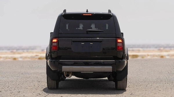 Toyota Prado 250 VX PREMIUM 2.4P AT MY2025 – BLACK