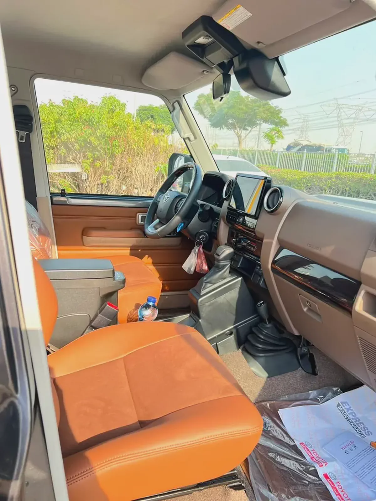 Toyota LC76 Diesel 2.8 OMAN SPEC FULL OPTION 2026-10-10
