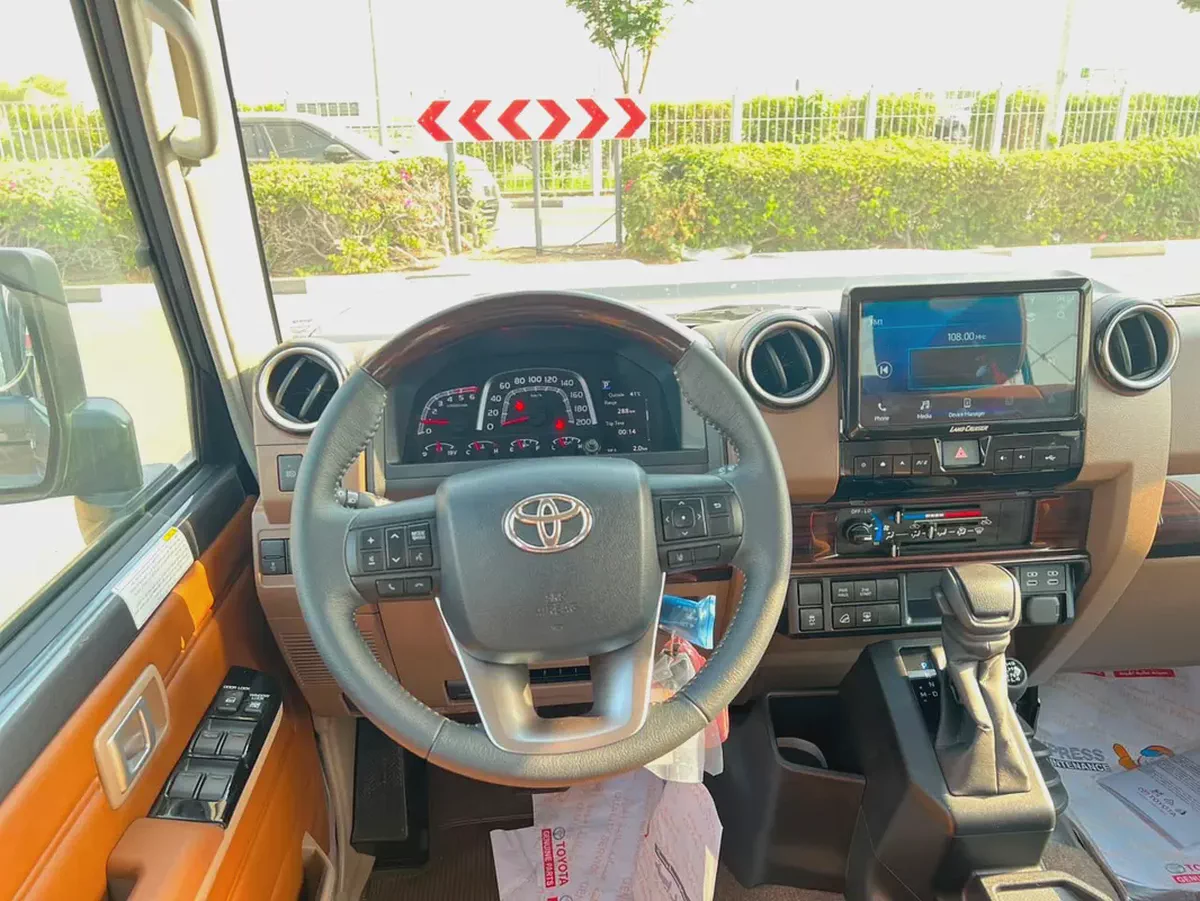 Toyota LC76 Diesel 2.8 OMAN SPEC FULL OPTION 2026-3-3