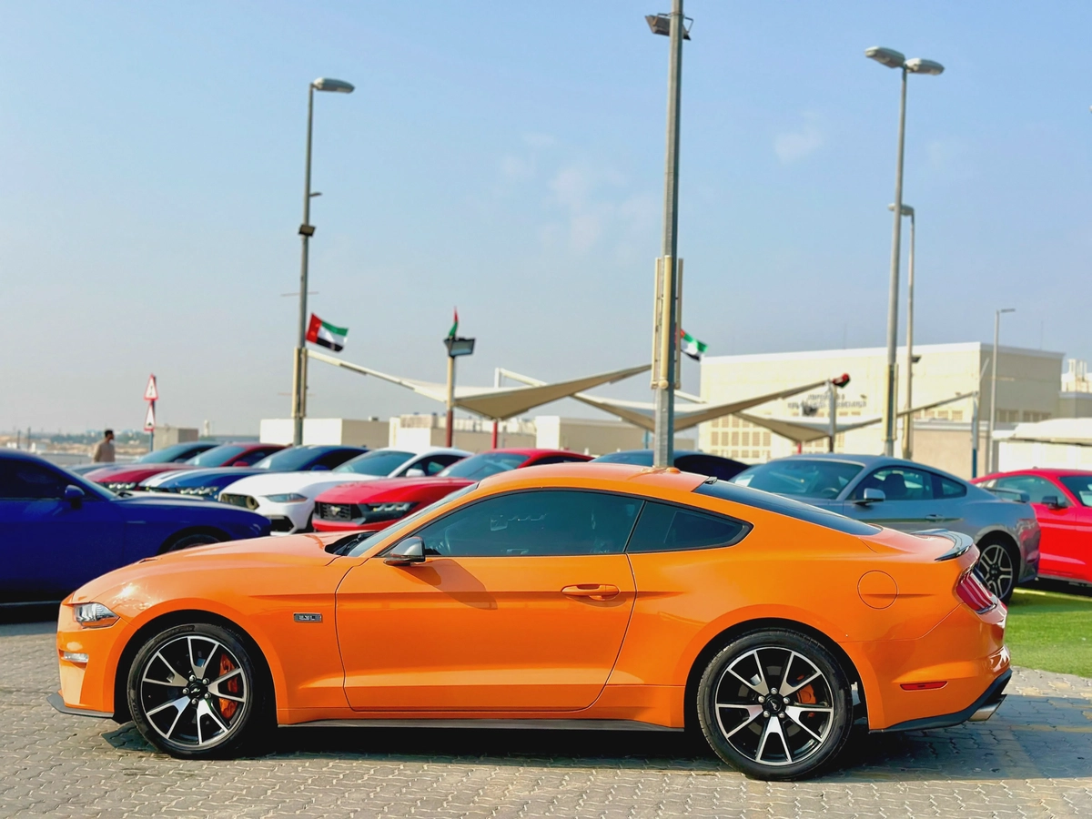 2020 Ford Mustang Ecoboost Premium High Performance-5-5