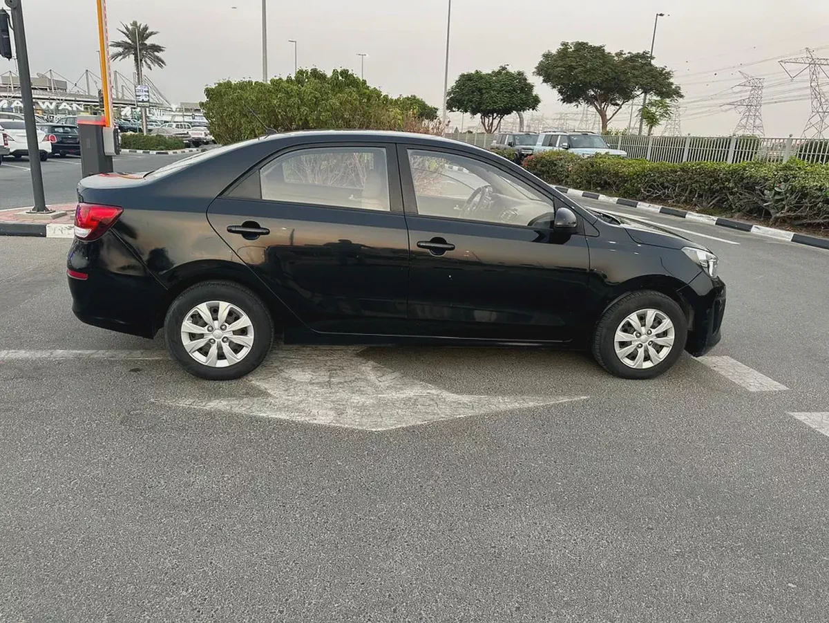 Well Maintained 2021 Kia Pegas EX GCC Specs - Economical  Reliable-10-10