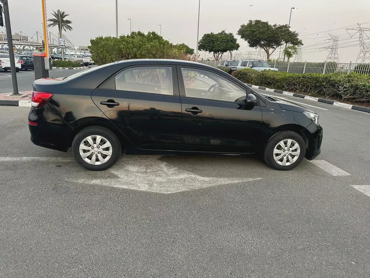 Well Maintained 2021 Kia Pegas EX GCC Specs - Economical  Reliable-13-13