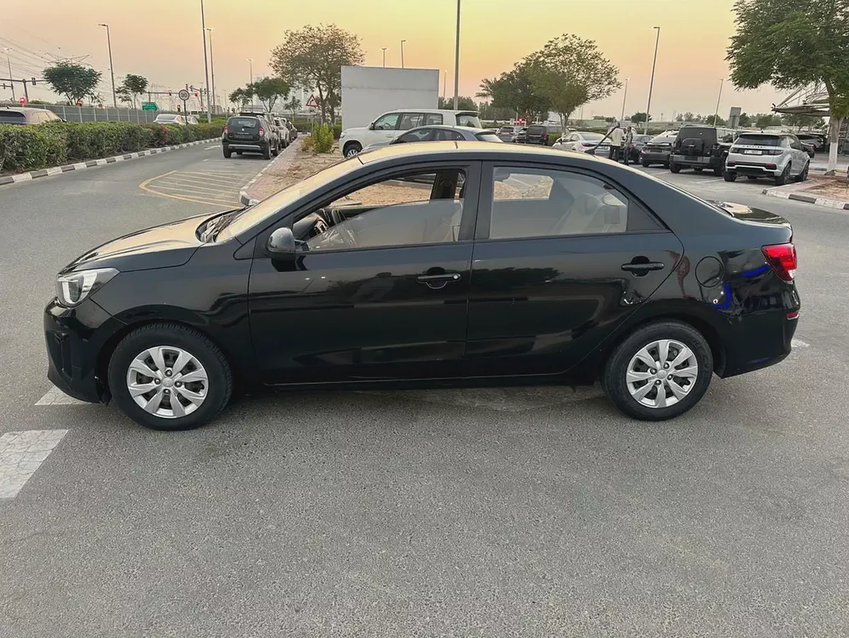 Well Maintained 2021 Kia Pegas EX GCC Specs - Economical  Reliable-3-3