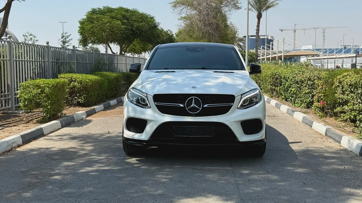 2017 Mercedes-Benz GLE Coupe 43 AMG | GCC Specs | No Paint Accident-1-1