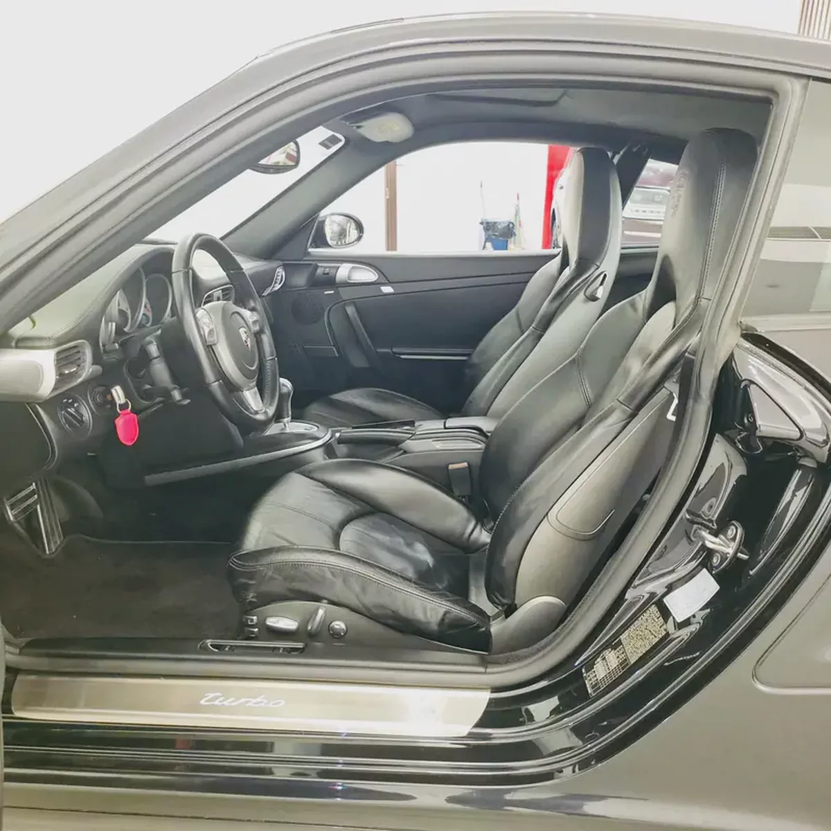 Porsche 911 Turbo 2007 | Japanese Specs | Pristine Condition-8-8