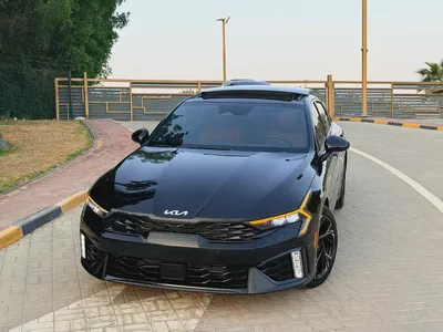 2025 Kia K5 GT-Line - American Specs - Excellent Condition-1