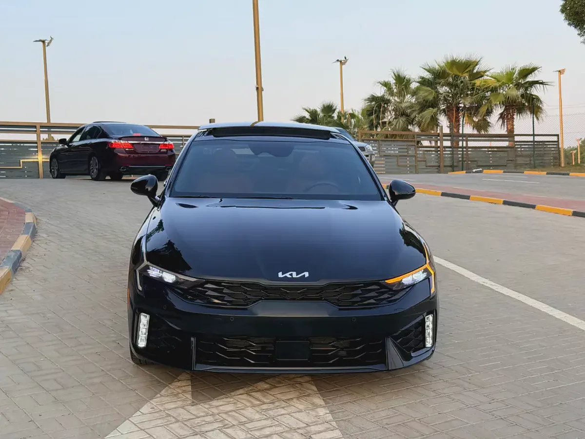 2025 Kia K5 GT-Line - American Specs - Excellent Condition-3-3
