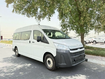 Toyota Hiace GL -High Roof Commuter 3.5L A/T-3
