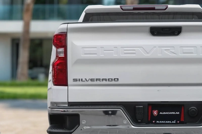 2,938 P.M |  Silverado LT V8 | 0% Downpayment | FULL OPTION | CHEVROLET WARRANTY!-5