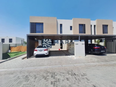 Exclusive 3-Bedroom Townhouse with maid room in nasma residences Prime Location-0