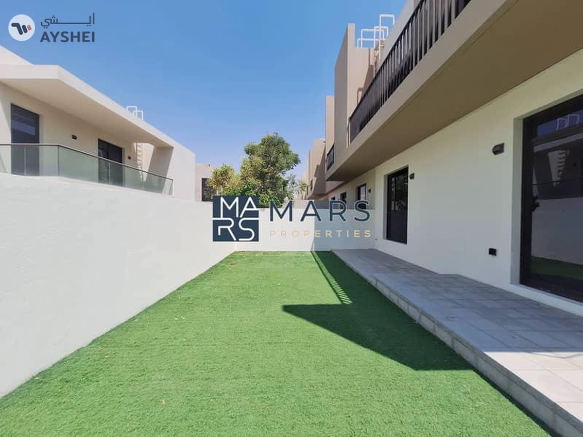 Exclusive 3-Bedroom Townhouse with maid room in nasma residences Prime Location-15-15