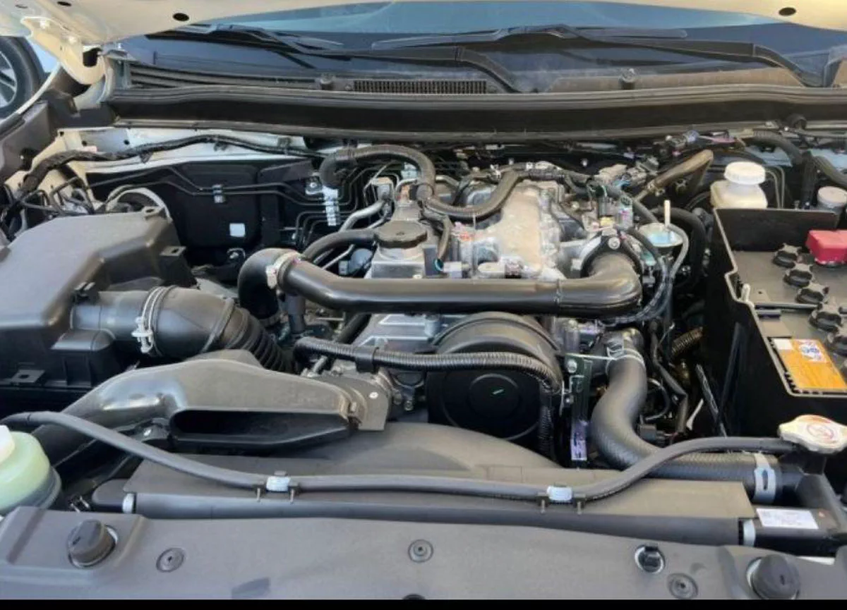 2026 Mitsubishi L200-14-14