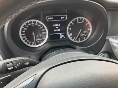 Infiniti Q30 Sport 2017 - Korean Specs - Excellent Condition-12