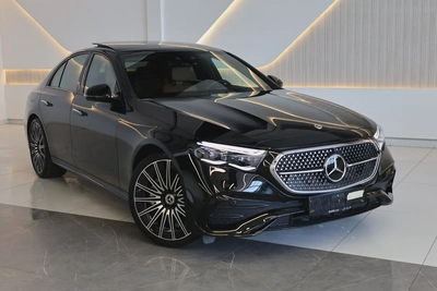 Mercedes-Benz E-Class E 300 2025 GCC Specs-0 KM-UNDER WARRANTY  SERVICE-BRAND NEW-0