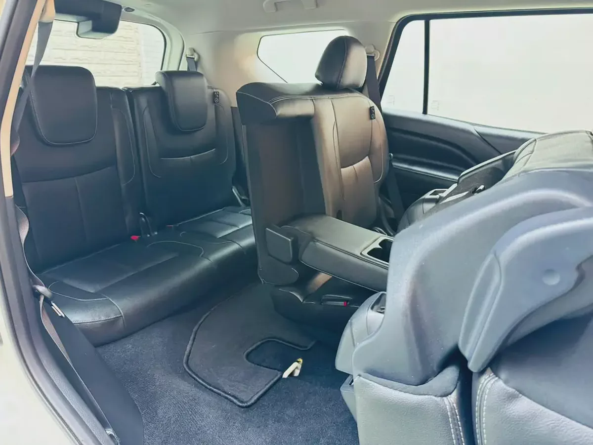 2021 Nissan Xterra Platinum GCC Specs-14-14