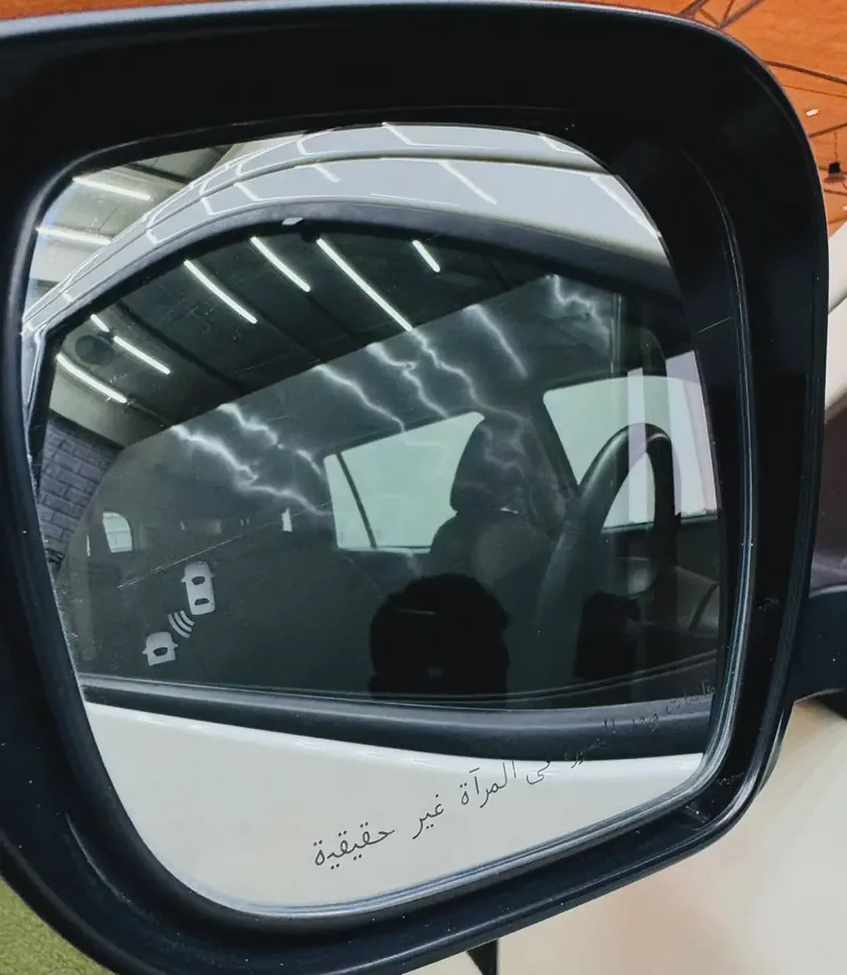 2021 Nissan Xterra Platinum GCC Specs-17-17