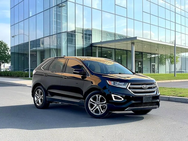 Ford Edge 3.5 V6 Titanium 2017 - GCC Specs -under warranty | ORIGINAL PAINT