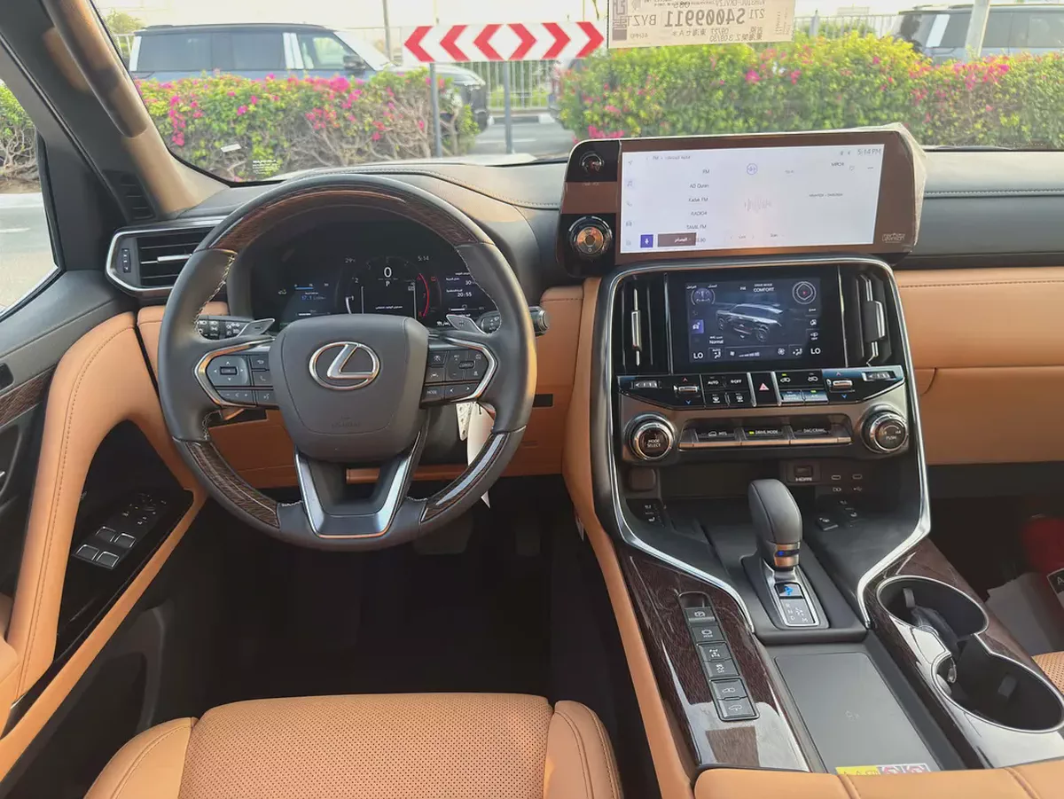 2025 Lexus LX 700h Signature GCC Specs-8-8
